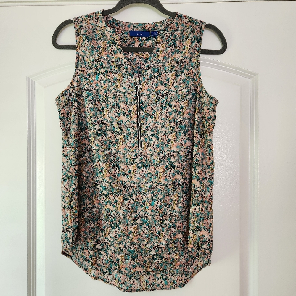 SONOMA FLORAL V-NECK WITH ZIPPER POLYESTER TOP SIZE S